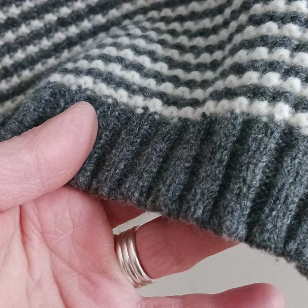 Barbour Gray and White Striped Wool Scarf